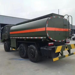 Camiones <span class=keywords><strong>Cisterna</strong></span> de Combustible Dongfeng 4x4 6x6 Euro 2 Euro 3 de 5000 Litros, <span class=keywords><strong>Camión</strong></span> <span class=keywords><strong>Cisterna</strong></span> de Combustible en Venta - Product Image 4