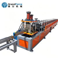 Machine de formage à rouleaux à grande vitesse pour rails de guidage de portes et fenêtres en acier, avec moteur et contrôle PLC, certifiée CE, pour portes coulissantes