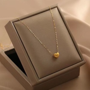 Daihe สร้อยคอรูปหัวใจสแตนเลสสตีลดีไซน์เรียบง่าย - Product Image 3