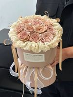 Karangan Bunga Abadi Mawar Caramel Macchiato Cappuccino dengan Aksen Mutiara Vintage, Bunga Sabun Mewah Berkualitas Tinggi, Buatan Cina