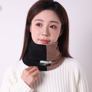 Calentador de cuello con bloques de color para mujer, bufanda cálida con diseño de empalme, cubre rostro, a prueba de viento, accesorio de invierno, 24 cm de ancho - Product Image 1