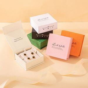 Boîte de rangement pour collier, bague, bracelet, badge, broche, boîte cadeau en carton rigide en forme de livre, best-seller - Product Image 4