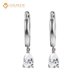 ต่างหูทรงหยดน้ำประดับมอสซาไนต์ทรงลูกแพร์หรูหราเคลือบทองคำขาว เงินแท้ S925 ดีไซน์เก๋สำหรับผู้หญิงและเด็กผู้หญิง - Product Image 1