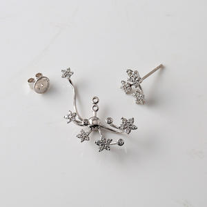 Orecchini a perno in Argento Sterling 925, di lusso, placcati Oro Rodio, con Moissanite e Zirconi, a forma di Fiori, avvolgenti per l'orecchio, Certificati, di Tendenza - Product Image 2