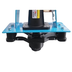 Máquina Vibratoria Manual para Nivelación de Pisos de Concreto, Modelo Gastronomic Engine - Product Image 1