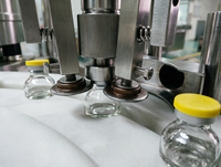 Machine automatique de remplissage et de bouchage de flacons à grande vitesse pour ampoules en verre, sirops, liquides oraux, bouteilles, pots, contenants pour animaux de compagnie de 10 à 20 ml