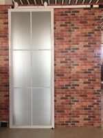 Puerta de vidrio estriado esmerilado interior de vidrio doble moderna al por mayor con rejillas