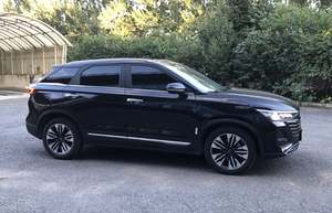 2024 Véhicule d'occasion Best-une T77 1.5T Turbo Automatique Édition Luxe SUV Traction Avant Volant à Gauche Cuir 12000 Miles Essence Peinture Originale - Product Image 3