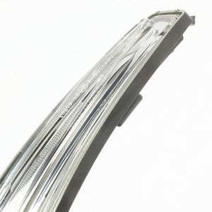 ไฟเลี้ยวกระจกมองหลังเมอร์เซเดส-เบนซ์ รุ่น W205 W222 W213 X253 อะไหล่ทดแทน - Product Image 3