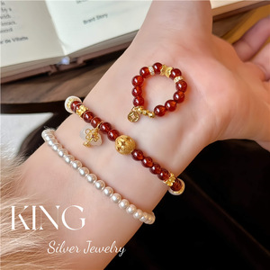 Bracelet en argent King Silver Jewelry avec perles de grenat rouge et perles d'eau douce en argent sterling 925 plaqué or, pour femme, à porter au quotidien - Product Image 1