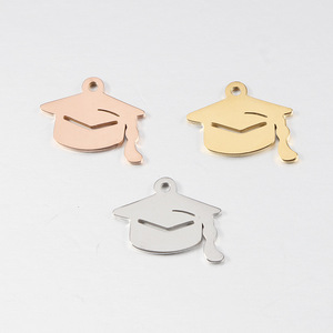 Pendentif en acier inoxydable plaqué or 16x20mm pour la fabrication de bijoux DIY, accessoires, forme de chapeau de diplômé, breloque pour les diplômés - Product Image 1