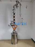 Machine de distillation à la vapeur avec alambic en cuivre pour l'extraction d'huiles essentielles et d'eau de rose