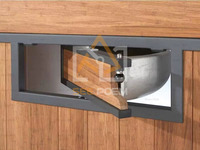 Box de manège extérieur portables en acier galvanisé à chaud, avec portes avant et toit, tailles personnalisables, robustes et optimales pour les chevaux