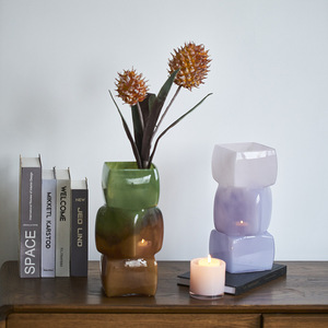 Medieval Style Gradient Color Geometric <b>square</b> <b>Vase</b> Dining Table Soft Decoration Hotel Countertop Decoration Glass <b>Vase</b> - Product Image 6