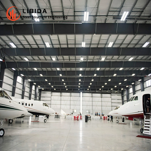 حظيرة طائرات ذات فترة واضحة ، حظيرة هيكل فولاذية مسبقة الصنع مع باب ضخم قابل للطي - Product Image 4