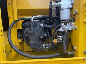 รถขุดโคมัตสึ PC130-8M0 ขนาด 12.5 ตัน ระบบไฮดรอลิก สำหรับงานโครงสร้างพื้นฐาน - Product Image 4