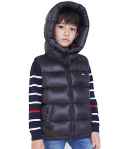 Gilet matelassé léger à capuche pour garçon, <span class=keywords><strong>sans</strong></span> <span class=keywords><strong>manches</strong></span>, en polyester, <span class=keywords><strong>veste</strong></span> matelassée pour enfants - Product Image 4