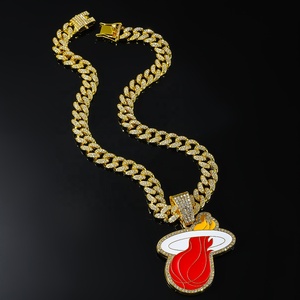 Collier personnalisé de luxe <span class=keywords><strong>Miami</strong></span> Heat unisexe, style hip-hop, en alliage plaqué argent/or, avec chaînes cubaines, pour les champions de basketball - Product Image 2