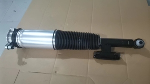 Nuevo Amortiguador de Suspensión Neumática para Automóvil de Alta Calidad 2018-2024, 37106878225 37106878226, Amortiguador Trasero para Cullinan - Product Image 3