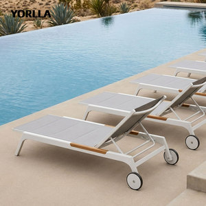 Lettino Prendisole di Lusso in Metallo Grigio Scuro, Resistente alle Intemperie, con Tessuto Sling, per Piscina e Spiaggia, Qualità Commerciale - Product Image 4