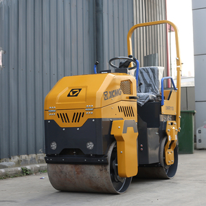 China Merk Xcmg Road Roller <span class=keywords><strong>1</strong></span> Ton Dubbele Drums Roller Met Dieselmotor Xmr110 Te Koop - Product Image 5