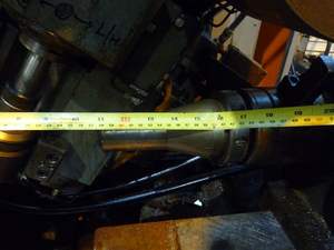 Machine à tailler les engrenages horizontale à usage intensif pour la découpe de précision des engrenages et les applications de fabrication d'engrenages industriels - Product Image 2