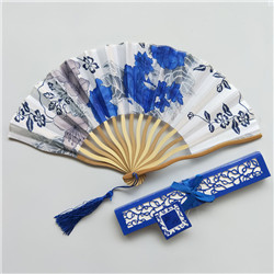 Grand éventail pliant à main en bambou sculpté imprimé sur mesure avec design d'art populaire en vente de gros - Product Image 5