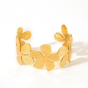 Brazalete Abierto de Lujo Chapado en Oro de 18K, Resistente al Agua, de Acero Inoxidable con Piedras Preciosas Naturales Auténticas, Brazalete Abierto Moderno - Product Image 2