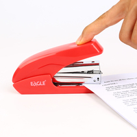 Colore rosso aquila all'ingrosso portatile libro cucitrice manuale cucitrice manuale Mini capacità S5140 per la rilegatura della carta