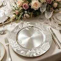 Assiette de présentation en plastique PP pigmenté, style américain, motif feuille de plante, dorée en relief, personnalisable, durable, pour événements et fêtes, vente en gros