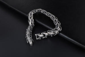 <span class=keywords><strong>Atila</strong></span> ASL-002 Cadena de Acero Inoxidable 316L con Baño de Titanio, Diseño Geométrico de Escamas, Estilo Punk, Personalizada y Hecha a Mano para Hombre - Product Image 5