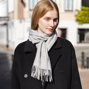 Saison d'hiver Luxe Classique Uni <span class=keywords><strong>Cachemire</strong></span> Écharpe Solide Tissé Logo Personnalisé Étiquette Femmes <span class=keywords><strong>Cachemire</strong></span> Silencieux - Product Image 4