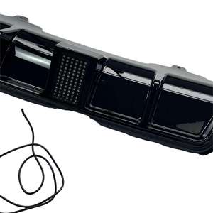 Diffuseur arrière et lèvre en ABS avec LED Noir brillant Kit carrosserie modifié pour BMW E60 - Product Image 4