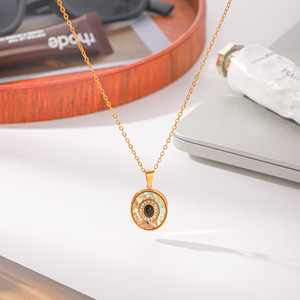Vintage Obsidian Crystal <b>Abalone</b> <b>Shell</b> Round Pendant Necklace Anti Tarnish Stainless Steel Women Fashion Jewelry Wholesale - Product Image 2