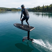 Planche de surf électrique hydrofoil 8KW en fibre de carbone, vitesse 45 km/h, sport nautique pour la location en lac ou en mer
