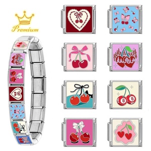 Nueva Pulsera de Cadena con Diseño de Cerezas en Acero Inoxidable Electrochapado, con Perlas de Imitación, Estilo Cristiano, de AliExpress - Product Image 2