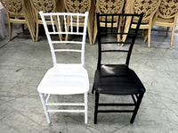 Chaises dorées/blanches/argentées/noires pour mariage, vente flash, chaise Chiavari en plastique pas chère