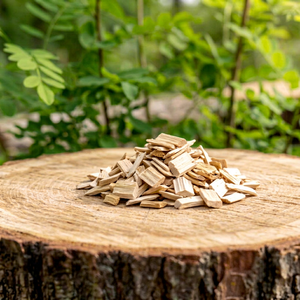 Copeaux de bois de haute qualité du Vietnam, provenant d'acacia et d'eucalyptus durables, taille 25-50 mm - Product Image 1