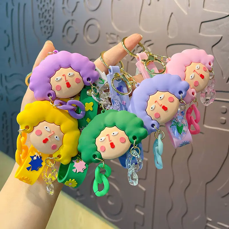Lilangda Cartoon Pop Girl Doll Accessories Creative Car Key Chain Bag Pendant Couples Web Celebrity Gift Wholesale