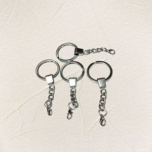 Flat Key <b>Ring</b> With Chain 28Mm Outer Diameter Zinc Alloy Round Shape J-108 Keychain Accessory - Product Image 2