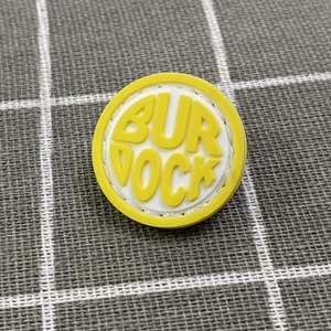 Iyi özel Logo şapka yamalar kabartmalı cırt cırt dikmek demir on silikon yumuşak 2D 3D kauçuk PVC yama giyim için - Product Image 2