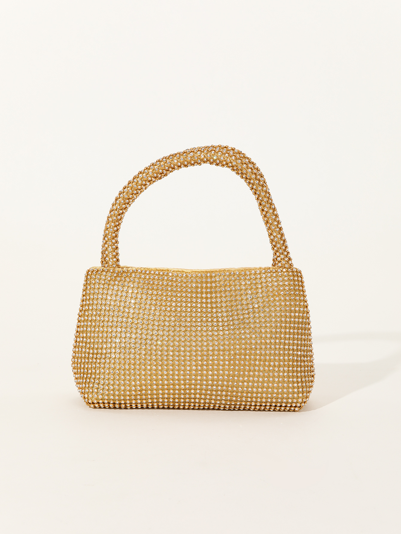 โกลเด้น-ซิงเกอร์ ชุดคลุมไหล่