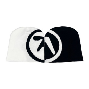 Gorro <span class=keywords><strong>de</strong></span> Alta Calidad, Nuevo Diseño <span class=keywords><strong>de</strong></span> Moda, Gorro <span class=keywords><strong>de</strong></span> Lujo Estilo Y2K, Gorro <span class=keywords><strong>de</strong></span> Punto Jacquard Personalizado con Diseño <span class=keywords><strong>de</strong></span> Flecha y Pájaro - Product Image 1