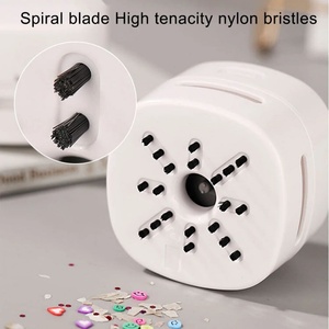 เครื่องดูดฝุ่นตั้งโต๊ะขนาดเล็กแบบชาร์จ USB ไร้สาย หมุนได้ 360 องศา สำหรับทำความสะอาดเส้นผม - Product Image 5
