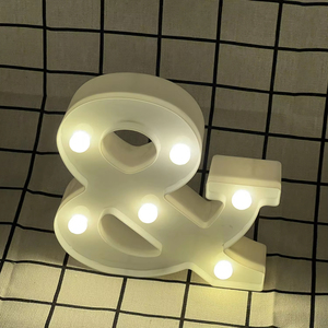 Lettere LED in Acciaio Personalizzate, Insegna 'Love', Numeri Personalizzati per Matrimoni, Decorazione per Esterni - Product Image 1