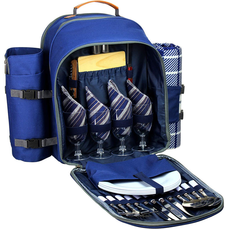 набор упаковочных сумок. сумка для пикника с посудой. Packing luggage. дорожные предметы. складной клатч с ручками.