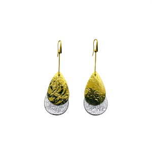 Pendientes de Moda con Diseño de Lágrima, Acero Inoxidable 316L, Baño de Oro PVD, Resistentes y Sostenibles - Product Image 2