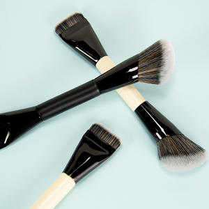 Brocha de Maquillaje 2 en 1 de Marca Privada, Brocha Facial Profesional Individual para Polvo y Corrector, Logotipo Personalizado - Product Image 3