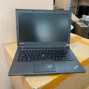Ordinateur portable Lenovo ThinkPad L440 remis à neuf, Intel Core i5 4ème génération, 8 Go de RAM, SSD 256 Go, 14 pouces - Product Image 1