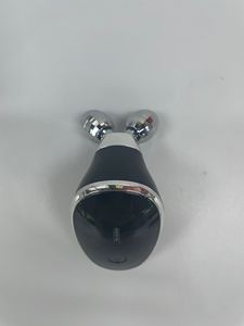 Masajeador Facial Portátil con Rodillo 3D de Doble Cabezal, Dispositivo para Levantar el Cuello, para la Rutina de Belleza Diaria - Product Image 5